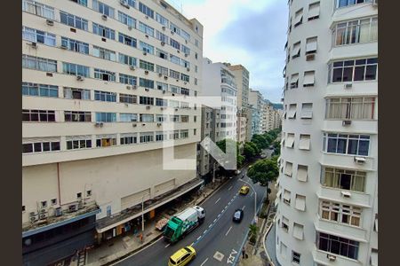 Sala vista  de apartamento à venda com 3 quartos, 130m² em Copacabana, Rio de Janeiro
