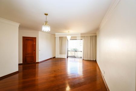 Sala de apartamento à venda com 4 quartos, 176m² em Vila Suzana, São Paulo