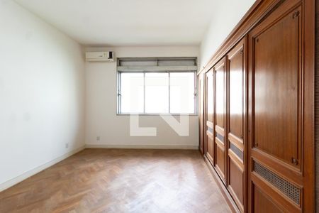 Suíte de apartamento para alugar com 4 quartos, 223m² em Ipanema, Rio de Janeiro