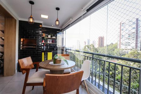 Varanda de apartamento à venda com 3 quartos, 127m² em Jardim Caboré, São Paulo