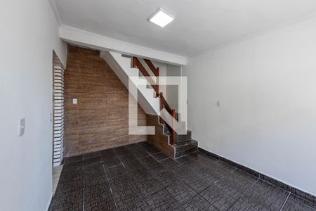 Sala de casa para alugar com 2 quartos, 100m² em Jardim Tiete, São Paulo