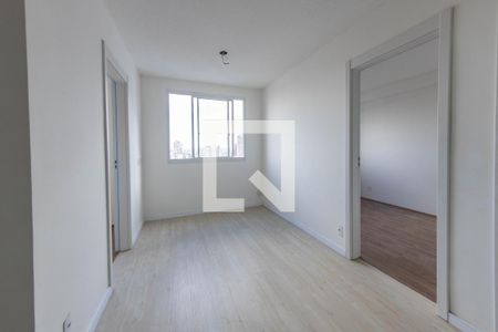 Sala/Cozinha de apartamento para alugar com 2 quartos, 33m² em Vila Prudente, São Paulo