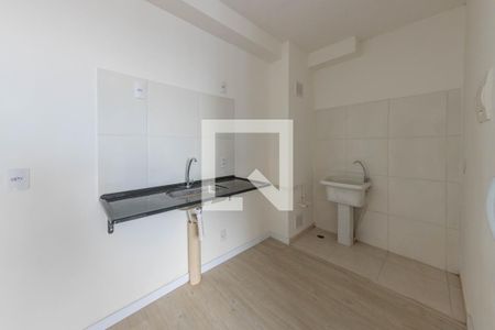 Sala/Cozinha de apartamento para alugar com 2 quartos, 33m² em Vila Prudente, São Paulo