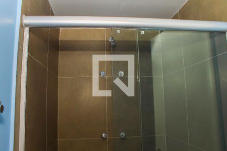 Banheiro de kitnet/studio para alugar com 1 quarto, 27m² em Perdizes, São Paulo