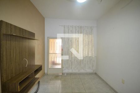 Sala de casa para alugar com 2 quartos, 70m² em Boa Vista, Nova Iguaçu