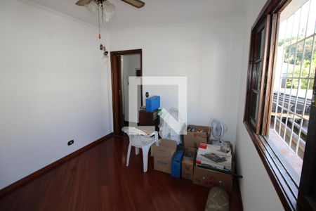 Quarto 2 de casa para alugar com 3 quartos, 114m² em Vila Mariza Mazzei, São Paulo