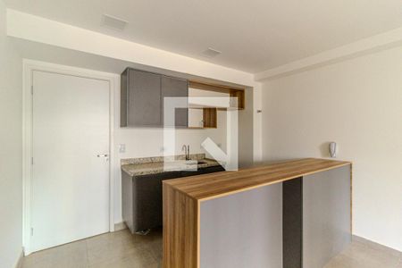 Cozinha de kitnet/studio à venda com 1 quarto, 33m² em Vila Buarque, São Paulo