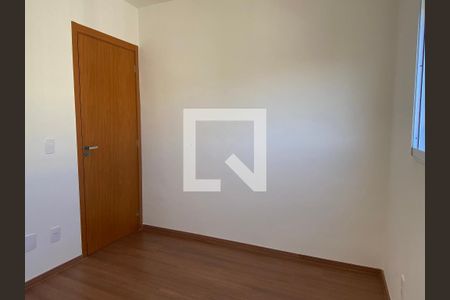 Quarto 1  de apartamento para alugar com 2 quartos, 45m² em Morro Santana, Porto Alegre