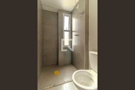 Banheiro de apartamento para alugar com 1 quarto, 33m² em Vila Buarque, São Paulo