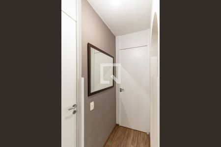 Corredor de apartamento para alugar com 2 quartos, 56m² em Vila Olímpia, São Paulo
