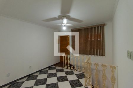 Sala de casa para alugar com 3 quartos, 160m² em Parque Tomas Saraiva, São Paulo