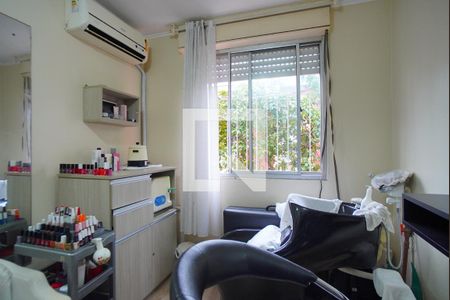 Sala de apartamento à venda com 2 quartos, 59m² em Jardim Itu, Porto Alegre