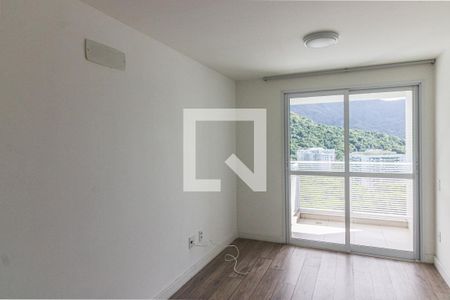 Suíte 1 de apartamento para alugar com 2 quartos, 77m² em Barra da Tijuca, Rio de Janeiro