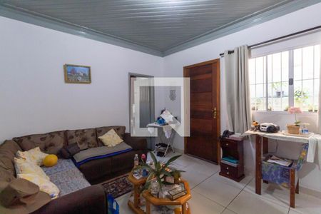 Casa à venda com 120m², 2 quartos e 1 vagaSala