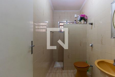 Banheiro de casa à venda com 3 quartos, 200m² em Vila Ema, São Paulo