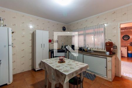 Cozinha de casa à venda com 3 quartos, 200m² em Vila Ema, São Paulo