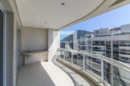 Varanda de apartamento à venda com 2 quartos, 157m² em Barra da Tijuca, Rio de Janeiro