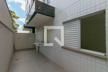 Área de serviço de apartamento à venda com 3 quartos, 90m² em Barreiro, Belo Horizonte