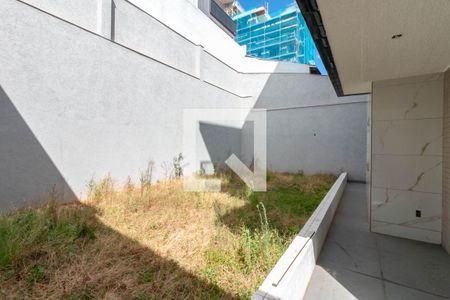 Área externa de apartamento à venda com 3 quartos, 90m² em Barreiro, Belo Horizonte