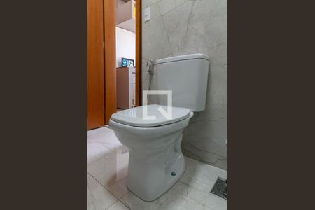 Banheiro de apartamento à venda com 3 quartos, 135m² em Barreiro, Belo Horizonte