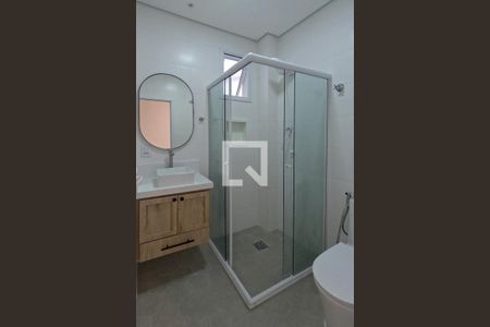 Banheiro  de kitnet/studio para alugar com 1 quarto, 31m² em Gonzaga, Santos