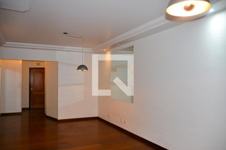 Sala de apartamento para alugar com 3 quartos, 100m² em Santo Antônio, São Caetano do Sul