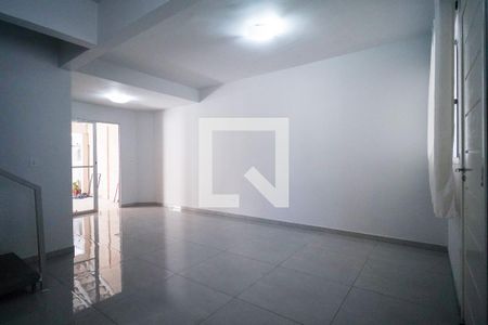 Sala de casa de condomínio para alugar com 3 quartos, 110m² em Vossoroca, Sorocaba