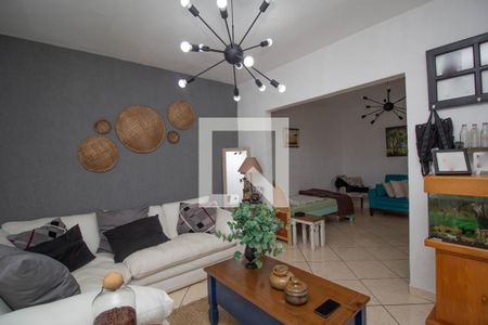 Sala de Estar de casa para alugar com 2 quartos, 285m² em Jardim Cidade Pirituba, São Paulo