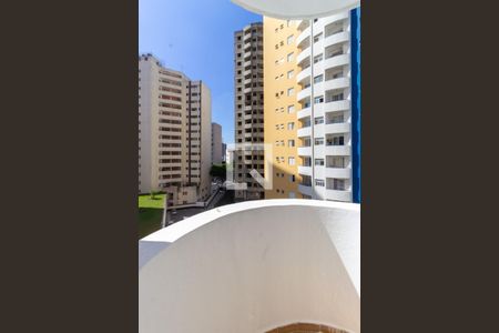 varanda de kitnet/studio para alugar com 1 quarto, 27m² em Liberdade, São Paulo