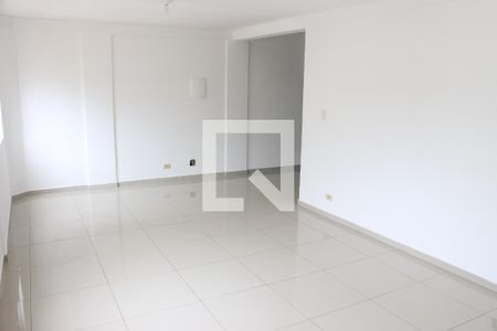 Casa para alugar com 119m², 3 quartos e 2 vagasSala