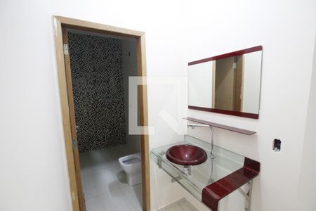 Banheiro da Suíte 1 de casa para alugar com 3 quartos, 146m² em Setor Três Marias, Goiânia