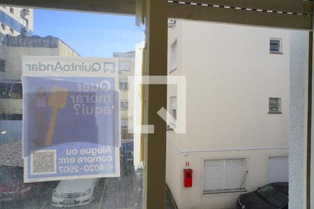 Quarto 1 - Vista de apartamento para alugar com 2 quartos, 55m² em Passo D’areia, Porto Alegre