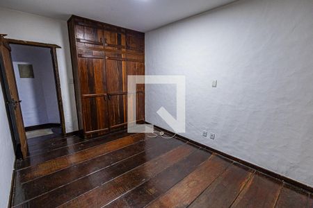 Quarto 2 de casa para alugar com 5 quartos, 322m² em Castelo, Belo Horizonte