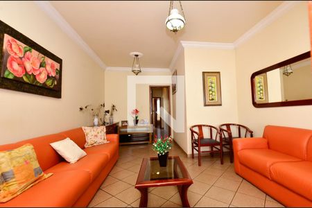 Sala de casa à venda com 3 quartos, 360m² em Dom Joaquim, Belo Horizonte