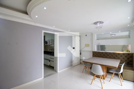 Sala de apartamento para alugar com 3 quartos, 69m² em Vila das Bandeiras, Guarulhos