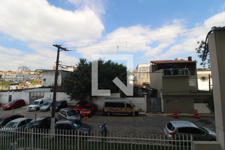 Vista janela da sala de apartamento para alugar com 1 quarto, 26m² em Jardim Itacolomi, São Paulo