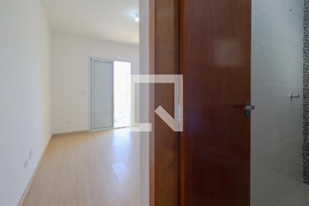 Suíte de casa à venda com 3 quartos, 110m² em Vila Marari, São Paulo