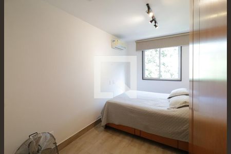 Suíte  de apartamento à venda com 2 quartos, 67m² em Ribeira, Rio de Janeiro