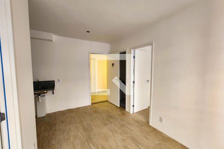 Sala  de apartamento para alugar com 2 quartos, 39m² em Vila Sônia, São Paulo