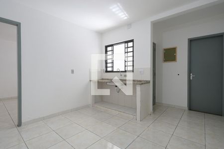 Casa para alugar com 36m², 1 quarto e 1 vagaSala/Cozinha