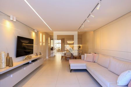 Sala de apartamento à venda com 4 quartos, 271m² em Fernão Dias, Belo Horizonte
