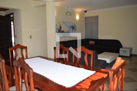 Sala 1 de casa para alugar com 4 quartos, 419m² em Alvorada, Contagem