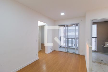 Sala de apartamento para alugar com 2 quartos, 45m² em Jardim Copiuva, Carapicuíba