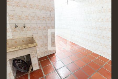 Casa à venda com 100m², 2 quartos e sem vaga Casa à venda com 100m², 2 quartos e sem vagaÁrea de Serviço e Quintal