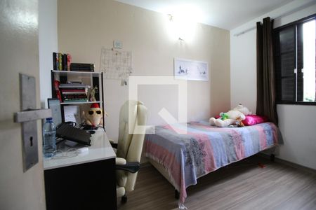 Quarto 2 de apartamento para alugar com 2 quartos, 60m² em Conjunto Residencial Sitio Oratório, São Paulo