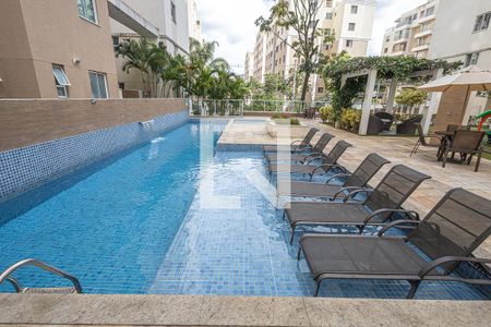 Apartamento à venda com 102m², 3 quartos e 1 vaga Apartamento à venda com 102m², 3 quartos e 1 vagaPiscina