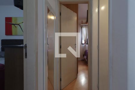 Corredor de apartamento à venda com 2 quartos, 56m² em Campo Grande, São Paulo