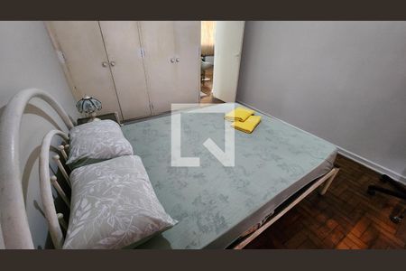 Quarto 1 de apartamento para alugar com 2 quartos, 70m² em Aparecida, Santos