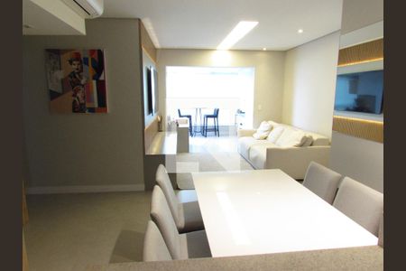 Sala de apartamento à venda com 3 quartos, 90m² em Vila Suzana, São Paulo