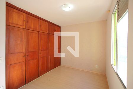 Quarto 1 de apartamento para alugar com 2 quartos, 64m² em Santo Antônio, Belo Horizonte